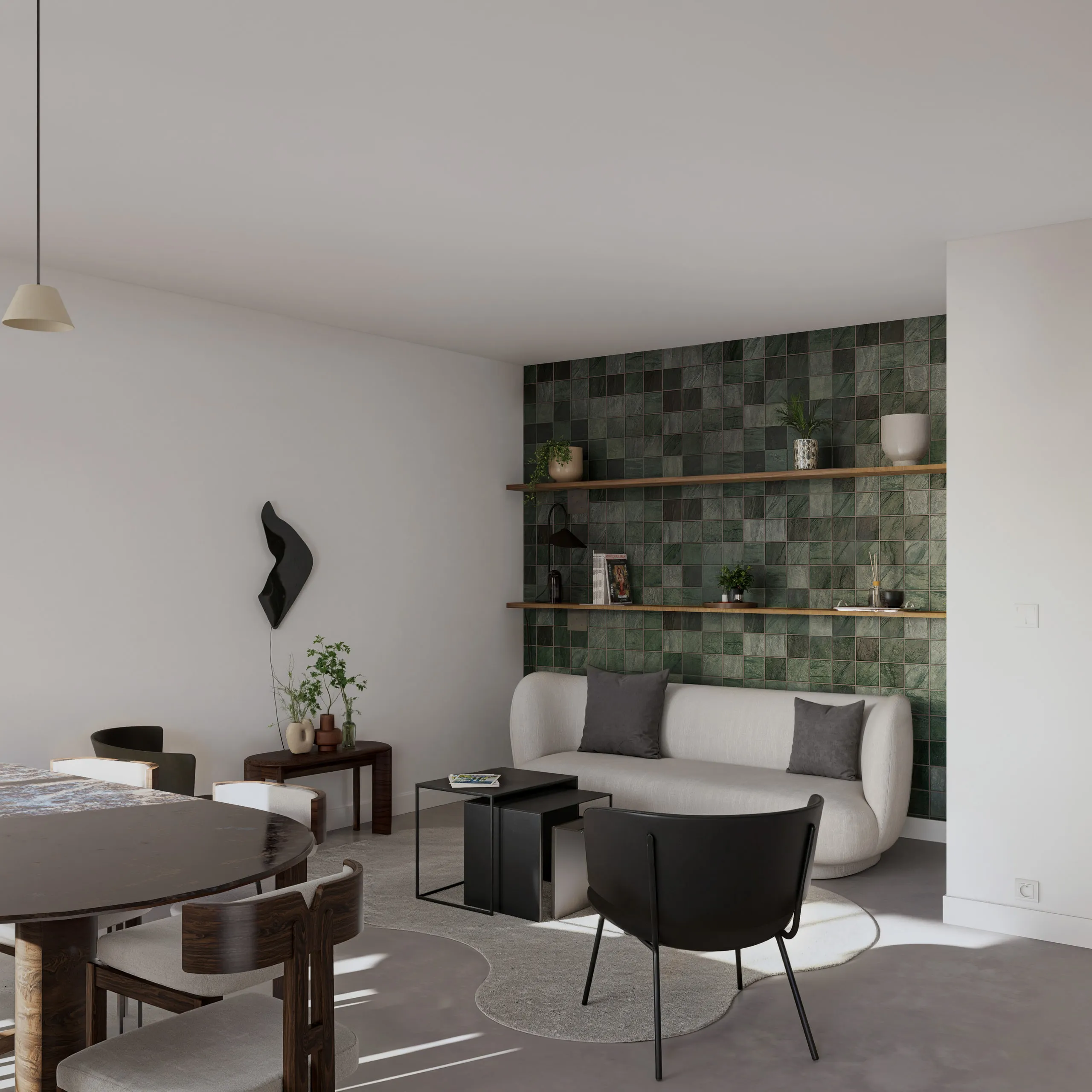 Salon, mur de céramique verte, étagères bois et canapé courbe — Paris, France